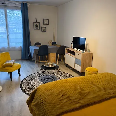 Le Du Faubourg Apartamento *